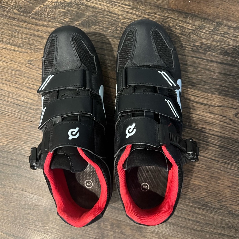Peloton Cycling Shoes! 🚴🏻